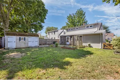 243 Rice Street, Pawtucket, RI 02861 - Photo 39