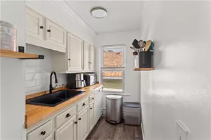 551 Pond St, Woonsocket, RI 02895 - Photo 17