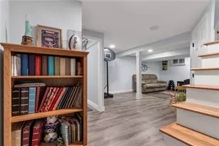 154 Bear Hill Rd, Cumberland, RI 02864 - Photo 25