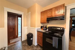 10 Russell Ave, Newport, RI 02840 - Photo 21