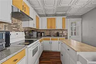 448 Public St, Providence, RI 02907 - Photo 7