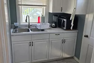 139 Tower St, Westerly, RI 02891 - Photo 7
