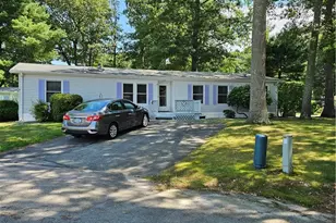 7 Idlewild Ct, Coventry, RI 02816 - Photo 1
