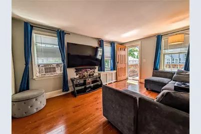 115 Davis Avenue, Cranston, RI 02910 - Photo 9