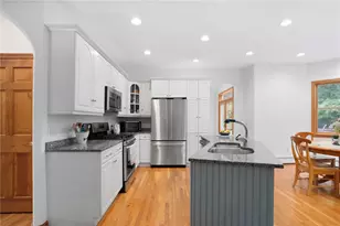 35 Great Rd, Barrington, RI 02806 - Photo 11