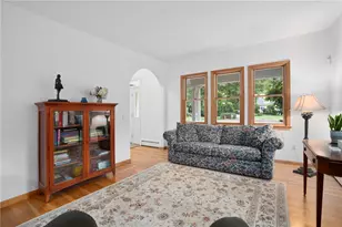 35 Great Rd, Barrington, RI 02806 - Photo 17