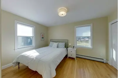 2 E Boulevard #2, Middletown, RI 02842 - Photo 17