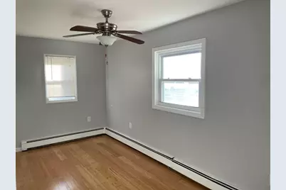 220 Dunnell Avenue, Pawtucket, RI 02860 - Photo 7