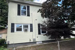 220 Dunnell Ave, Pawtucket, RI 02860 - Photo 3