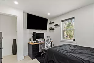 433 Gravelly Hill Rd, South Kingstown, RI 02879 - Photo 17