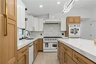 433 Gravelly Hill Rd, South Kingstown, RI 02879 - Photo 13