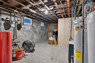 32 Almy St, Providence, RI 02909 - Photo 33