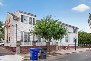 32 Almy St, Providence, RI 02909 - Photo 3