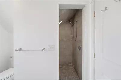 21 Elm Street, Newport, RI 02840 - Photo 19