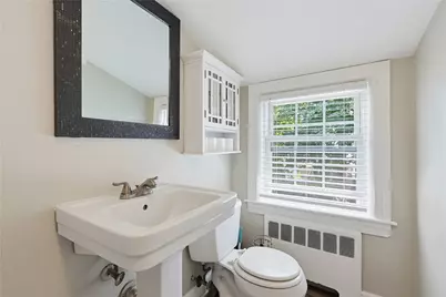 7 Whipple Avenue, Barrington, RI 02806 - Photo 15