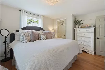 7 Whipple Avenue, Barrington, RI 02806 - Photo 9