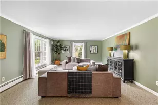 145 E Hill Dr, Cranston, RI 02920 - Photo 9
