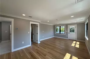 15 Cornelius Dr, Portsmouth, RI 02871 - Photo 11