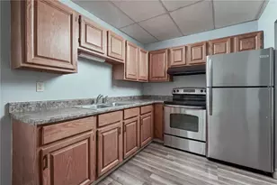 336 Killingly St, Providence, RI 02909 - Photo 3