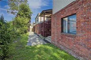 336 Killingly St, Providence, RI 02909 - Photo 17