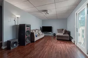 336 Killingly St, Providence, RI 02909 - Photo 15