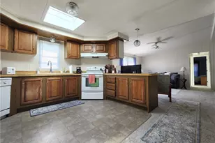 158 Holiday Ct, South Kingstown, RI 02879 - Photo 11