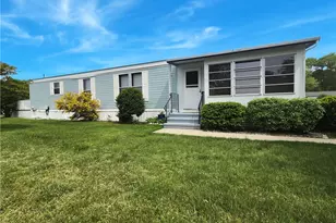 158 Holiday Ct, South Kingstown, RI 02879 - Photo 5