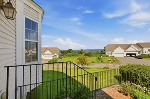 264 Rolling Hill Rd, Portsmouth, RI 02871 - Photo 3