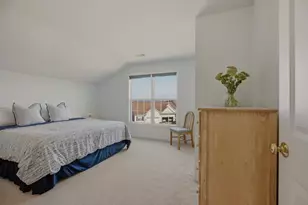 264 Rolling Hill Rd, Portsmouth, RI 02871 - Photo 31
