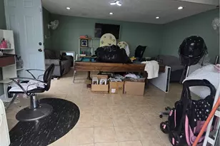 117 Ophelia St, Providence, RI 02909 - Photo 7