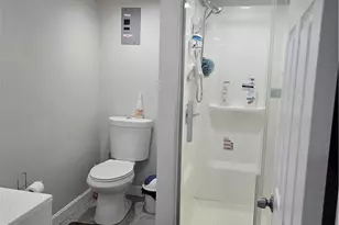 117 Ophelia St, Providence, RI 02909 - Photo 23