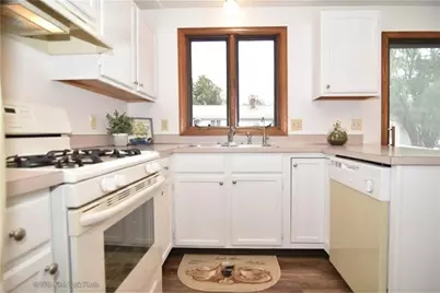148 Wakefield Street, West Warwick, RI 02893 - Photo 9