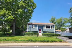 148 Wakefield St, West Warwick, RI 02893 - Photo 1