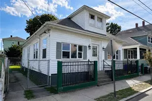 38 Ford St, Providence, RI 02907 - Photo 3