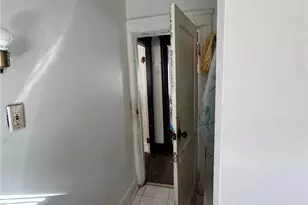38 Ford St, Providence, RI 02907 - Photo 11