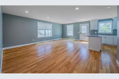4 Batcheller Avenue, Cranston, RI 02920 - Photo 7