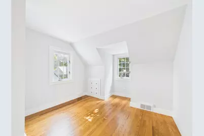 229 Hunt Avenue, South Kingstown, RI 02879 - Photo 27