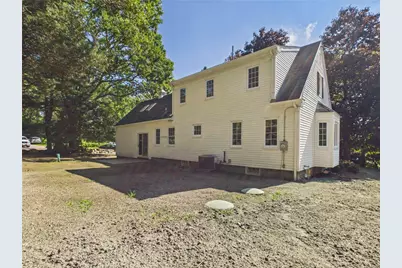 229 Hunt Avenue, South Kingstown, RI 02879 - Photo 5