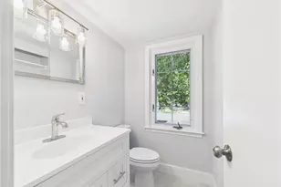 229 Hunt Ave, South Kingstown, RI 02879 - Photo 23