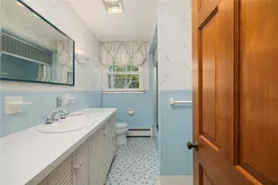 1825 Middle Rd, East Greenwich, RI 02818 - Photo 21