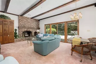 1825 Middle Rd, East Greenwich, RI 02818 - Photo 7