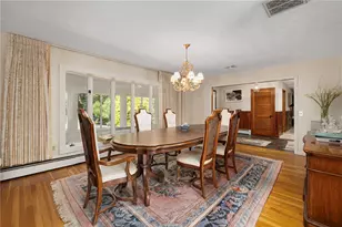 1825 Middle Rd, East Greenwich, RI 02818 - Photo 15