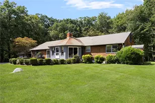 1825 Middle Rd, East Greenwich, RI 02818 - Photo 1