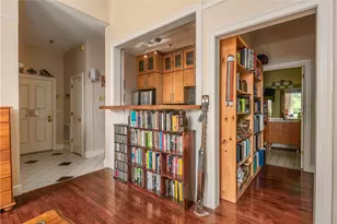 385 Westminster St, Providence, RI 02903 - Photo 9