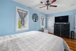 138 Burgess Ave, East Providence, RI 02914 - Photo 21