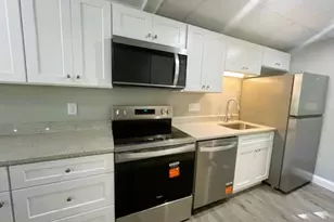 1371 Mendon Rd, Woonsocket, RI 02895 - Photo 3