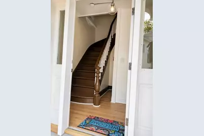 17 Cromwell Street, Providence, RI 02907 - Photo 9