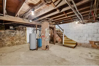 520 Providence Street, West Warwick, RI 02893 - Photo 37