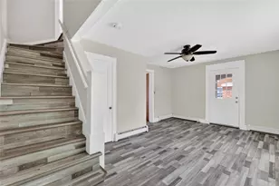520 Providence St, West Warwick, RI 02893 - Photo 13