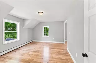 20 Grace Ave, Warwick, RI 02889 - Photo 9